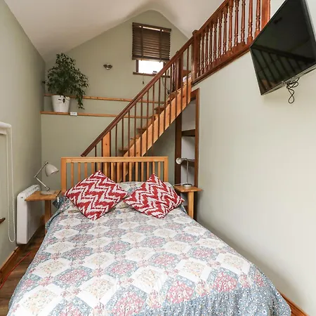 Semesterbostad Swallow's Nest *